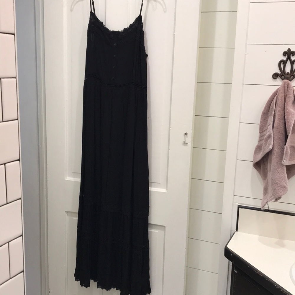 Black spaghetti strap maxi dress